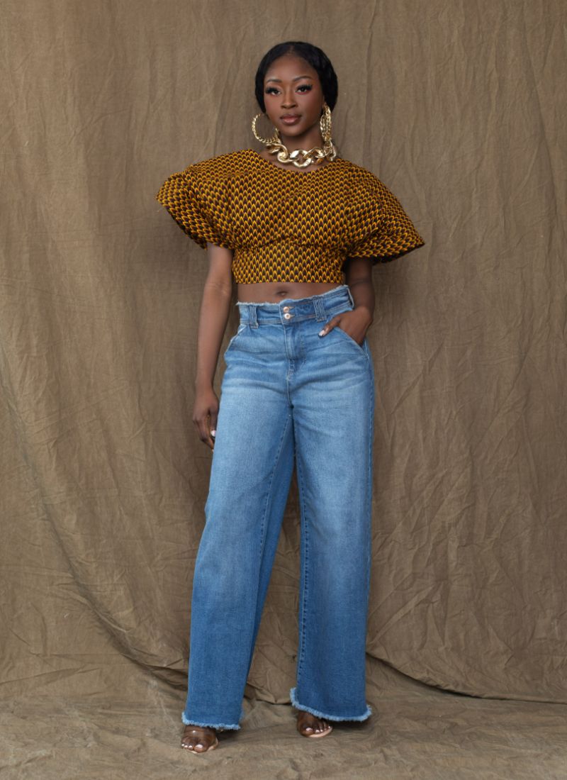 Feza Art Gallery Crop Top