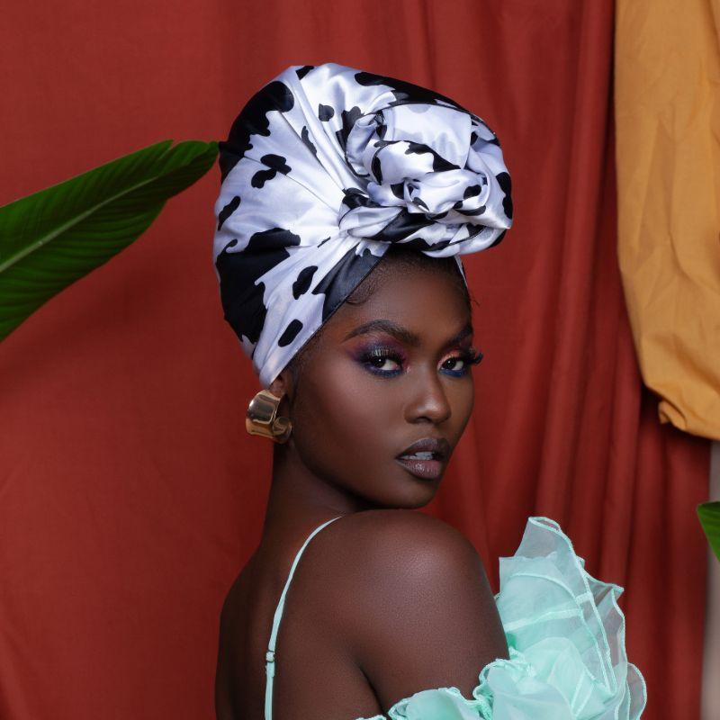 Satin Shortie Wig Grip Bundle