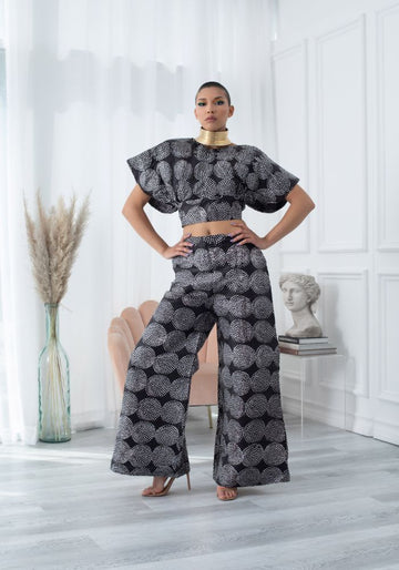 Najala Art Gallery Crop Top