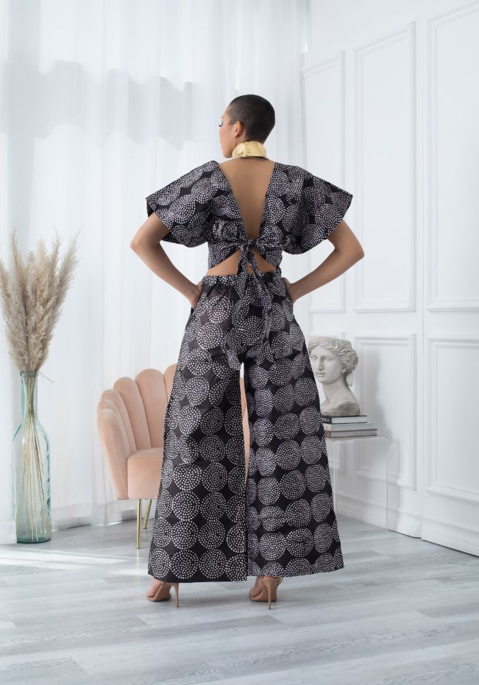 Najala Art Gallery Crop Top